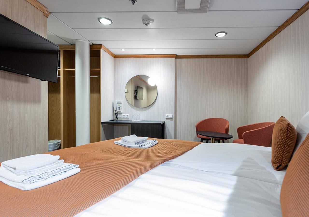 Hotel Viking Line Ferry Gabriella - One-Way Journey From Stockholm To Helsinki Pokoj fotografie